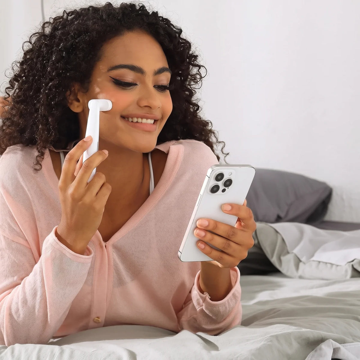 Silvelle™ Red Light Therapy Wand